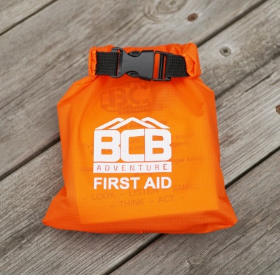 Small Waterproof First Aid (Complete Kit)