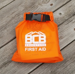 Small Waterproof First Aid (Complete Kit)